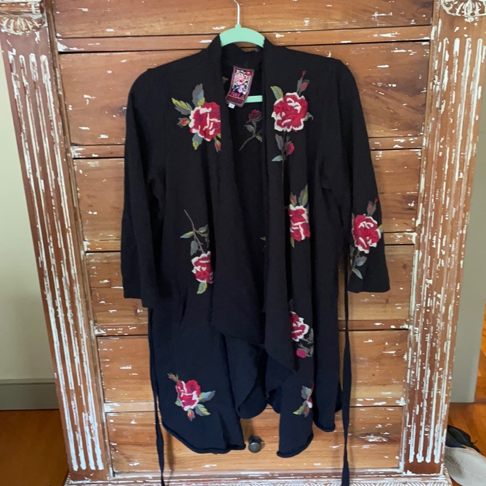 Johnny Was cardigan/sweatshirt Perfect condition